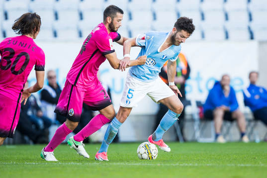 Zagrebs Vinko Soldo och Malmö FFs Erdal Rakip