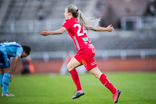 Örebros Hanna Terry jublar