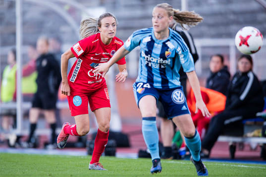 Örebros Hanna Terry mot Djurgårdens Freja Hellenberg