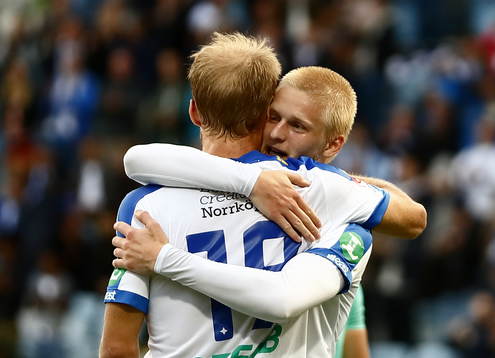 Norrköpings Sebastian Andersson och Kalle Holmberg jublar