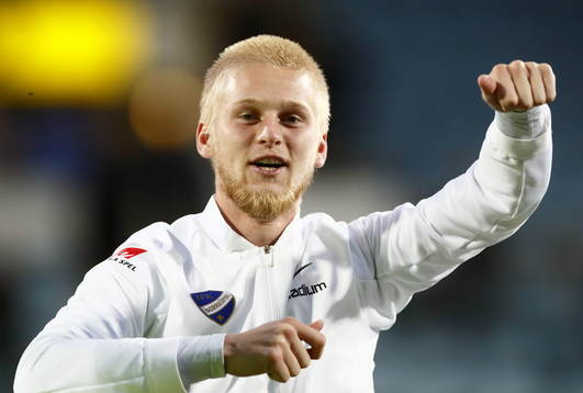 Norrköpings Kalle Holmberg jublar