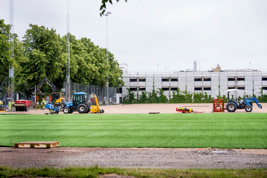 Arbete med att färdigställa en av träningsplanerna