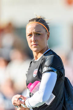 Rosengårds Sanne Troelsgaard Nielsen värmer upp