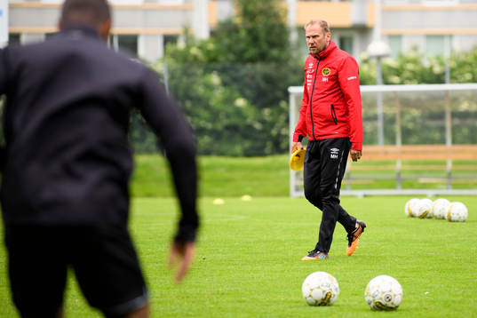 manager Magnus Haglund
