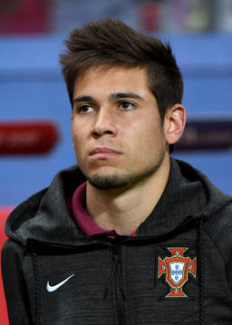 Raphael Adelino Jose Guerreiro, Portugal