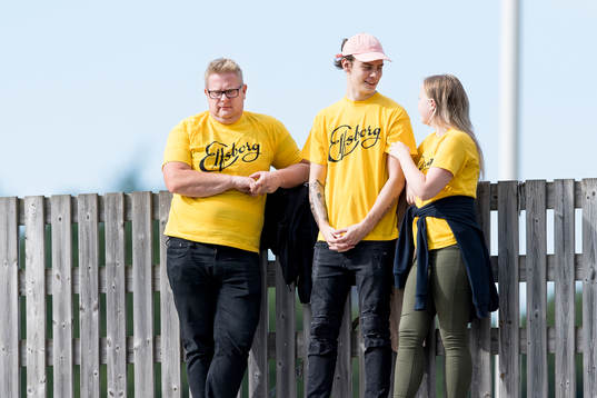Elfsborgs supportrar på plats före fotbollsmatchen i