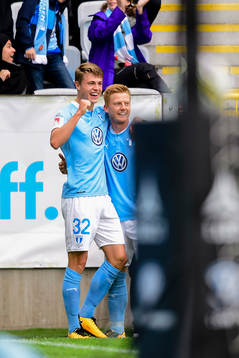 Malmö FFs Mattias Svanberg jublar