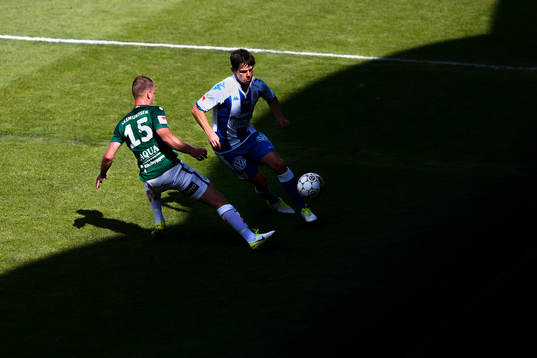 Jönköpings Stian Aasmundsen och IFK Göteborgs Mads Albaek