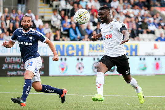Norrköpings Christopher Telo och Örebros Maic Sema