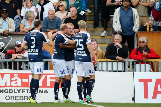 Norrköpings spelare jublar