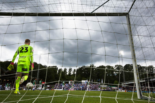 Jönköpings målvakt Anton Cajtoft deppar