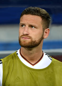 Shkodran Mustafi, Tyskland