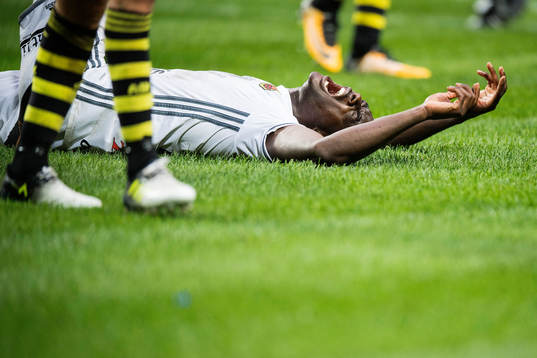 Östersunds Ken Sema har ont