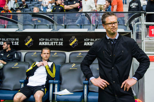 s tränare Rikard Norling och assisterande tränare Bartosz
