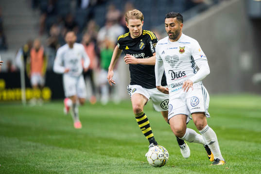 s Johan Blomberg och Östersunds Saman Ghoddos
