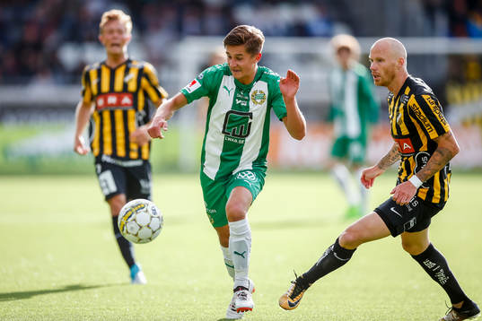 Hammarbys Leo Bengtsson och Häckens Alexander Farnerud