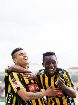 Häckens Paulinho, Nasiru Mohammed och Chisom Egbuchulam