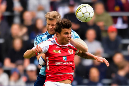 Djurgårdens Niklas Gunnarsson och Kalmars Herman Hallberg