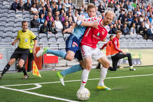 Djurgårdens Niklas Gunnarsson och Kalmars Markus
