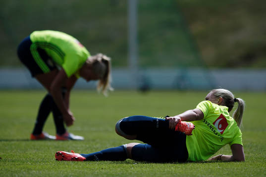 Elin Rubensson stretchar