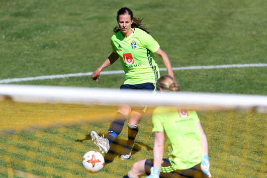 Lotta Schelin