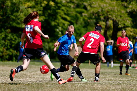 Uppvisningsmatch i fotboll