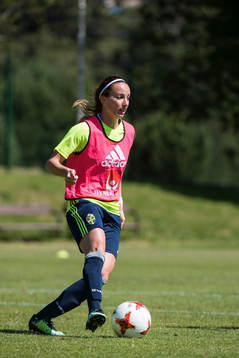 Kosovare Asllani