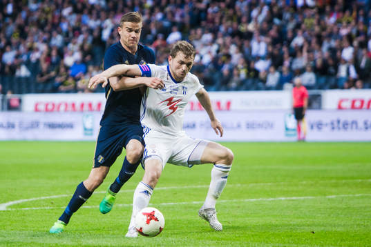 s Eero Markkanen och Klaksviks Jonas F Rasmussen