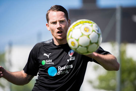 Bläddra bland fler bilder av Fotboll, Superettan, Helsingborg, Träning