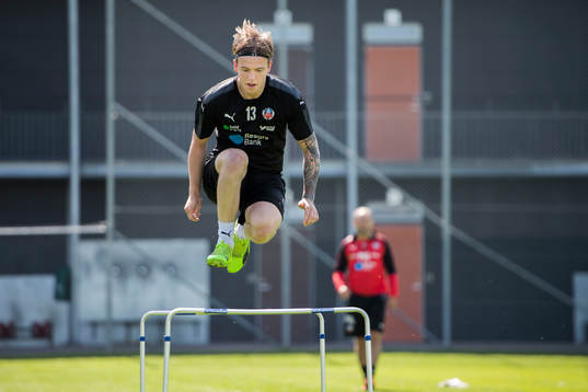 Helsingborgs Alexander Achinioti-Jönsson