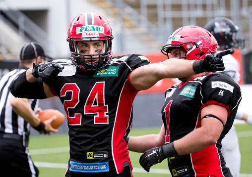 Carlstad Crusaders Markus Persson jublar