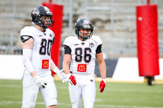 Örebros Fredrik Isaksson och Johan Stål deppar