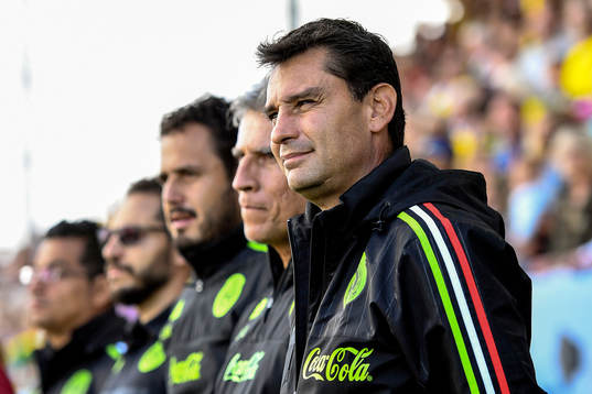 Mexikos förbundskapten Roberto Medina