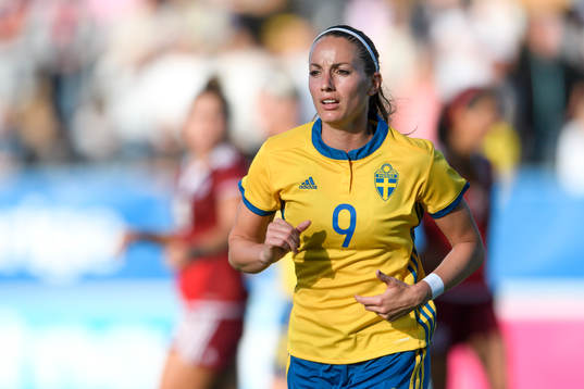 Sveriges Kosovare Asllani