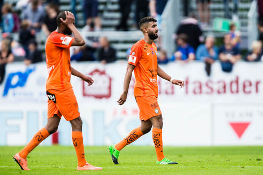 AFC Eskilstunas Omar Eddahri och Ferid Ali deppar
