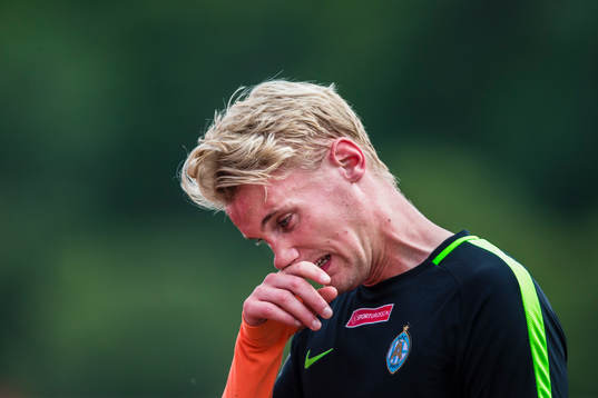 AFC Eskilstunas Ludvig Öhman innan fotbollsmatchen i