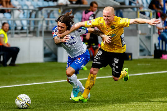 Norrköpings David Moberg Karlsson och Elfsborgs Simon