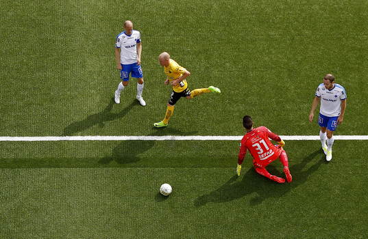 Mål 1-0 av Elfsborgs Simon Lundevall