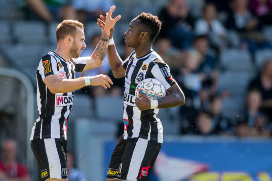 Landskronas Filip Pivkovski och Sadat Karim jublar
