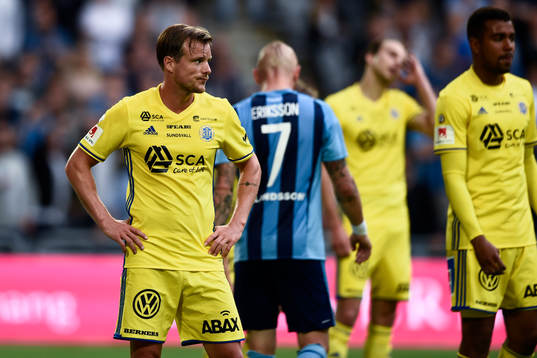Sundsvalls Eric Larsson deppar