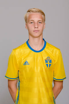 Victor Larsson i P17/00-landslaget