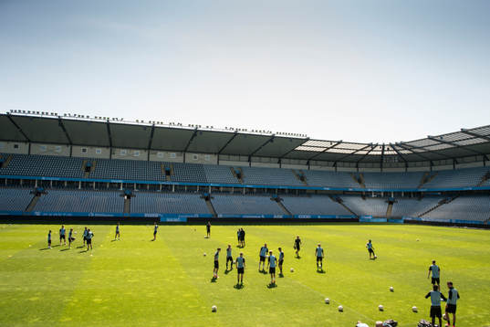 Malmö FFs spelare tränar på Swedbank Stadion