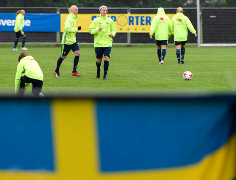 Caroline Seger och Nilla Fischer