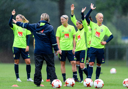 Linda Sembrant, Nilla Fischer, Kosovare Asllani och