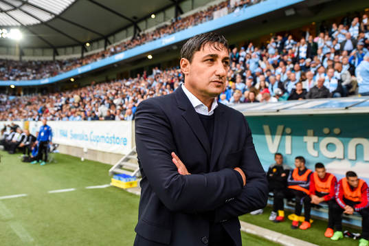 Vardars tränare Goce Sedloski före fotbollsmatchen i