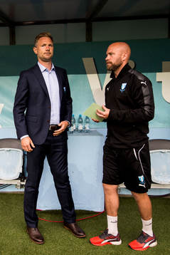 Malmö FFs tränare Magnus Pehrsson och assisterande