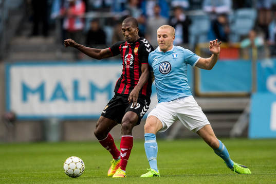 Vardars Johnatan Boareto Dos Reis och Malmö FFs Franz