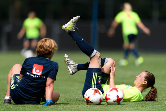 Lotta Schelin