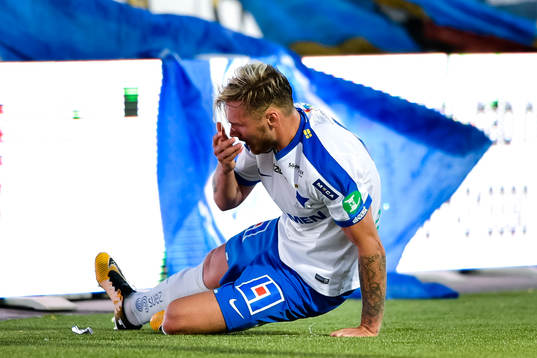 Norrköpings Linus Wahlqvist har ont