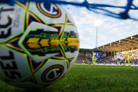 under fotbollsmatchen i kvalet till Europa League mellan